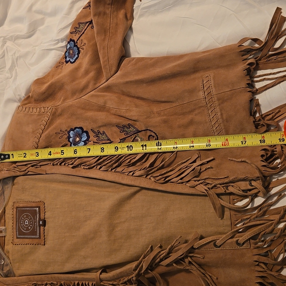 Double D Ranch Beige Leather Jacket with Blue Floral Details - Picture 9 of 16